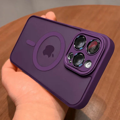 Capa Magnética de Luxo Fosca Translúcida — iPhone 11 ao 17 | MagSafe | Antichoque
