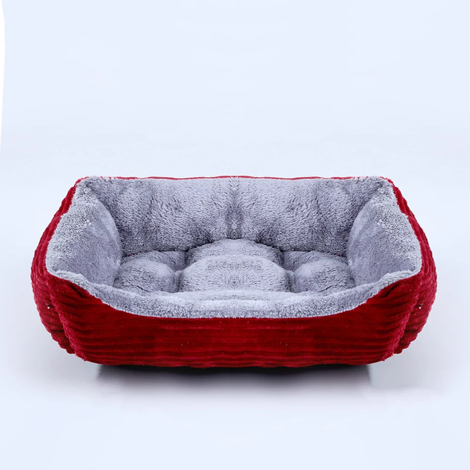 Cama Quadrada para Cães e Gatos — Pelúcia Macia, Almofada Calmante, Uso Inverno