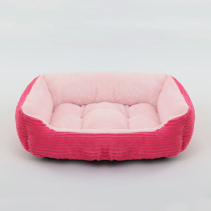 Cama Quadrada para Cães e Gatos — Pelúcia Macia, Almofada Calmante, Uso Inverno