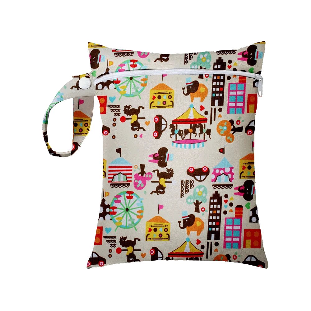 Mini Size 25x20cm Diaper Bag Waterproof Reusable Mummy Bag Printed Pocket Nappy Bags PUL Travel Wet Dry Bags Purple Color