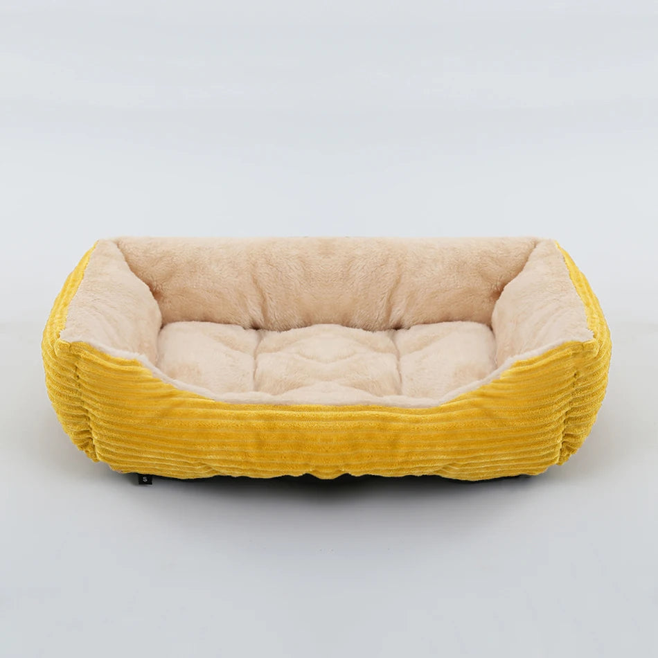 Cama Quadrada para Cães e Gatos — Pelúcia Macia, Almofada Calmante, Uso Inverno