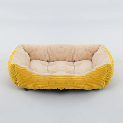 Cama Quadrada para Cães e Gatos — Pelúcia Macia, Almofada Calmante, Uso Inverno