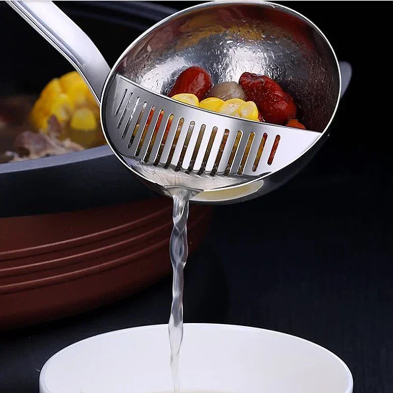 Concha de Sopa 2 em 1 com Cabo Longo e Coador Removível — Aço Inox