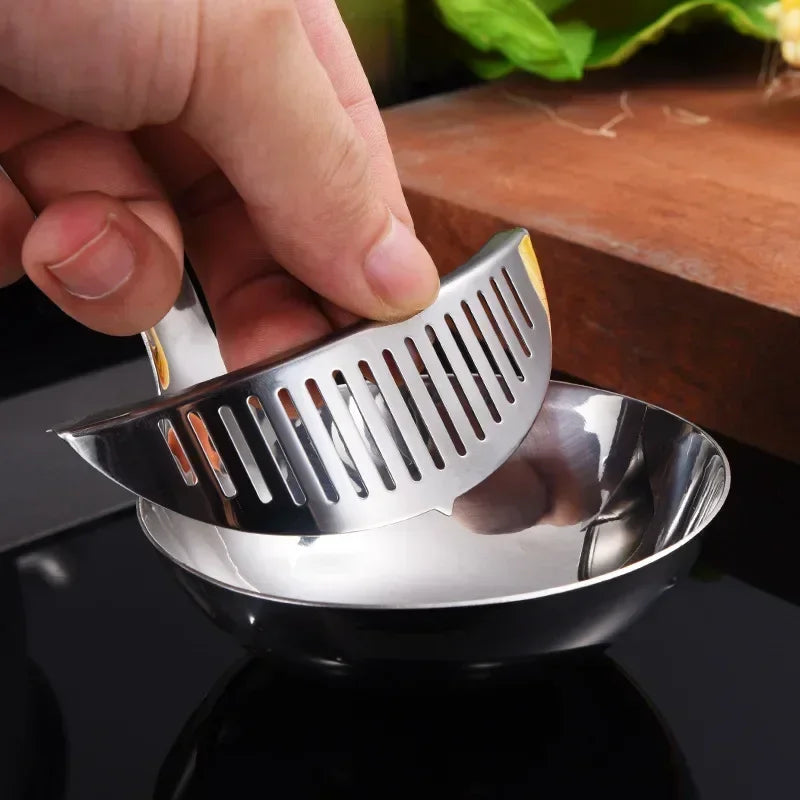 Concha de Sopa 2 em 1 com Cabo Longo e Coador Removível — Aço Inox