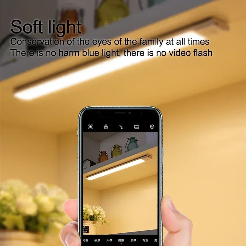 Luz LED com Sensor de Movimento Recarregável — 10 a 60cm para Armário, Quarto e Cozinha