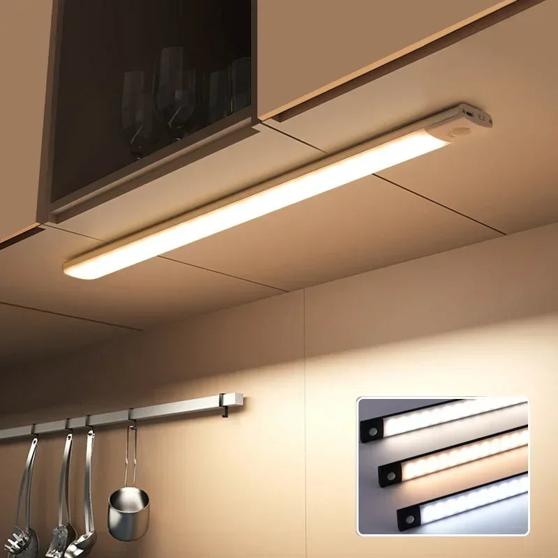 Luz LED com Sensor de Movimento Recarregável — 10 a 60cm para Armário, Quarto e Cozinha
