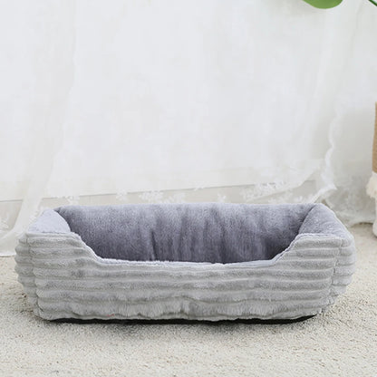 Cama Quadrada para Cães e Gatos — Pelúcia Macia, Almofada Calmante, Uso Inverno