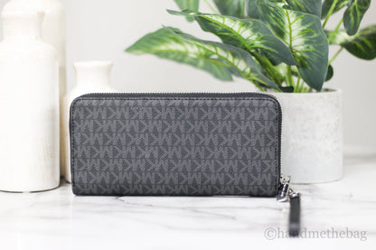 Michael Kors Jet Set Large Black Signature Continental Travel Wristlet Wallet